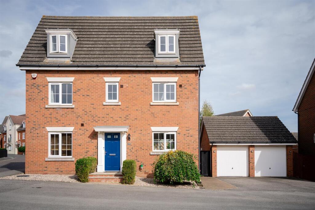 Main image of property: Skylark Way, Stowmarket