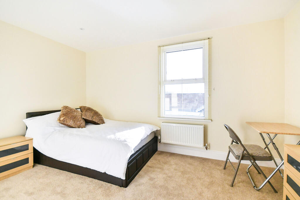 Main image of property: REDCLIFFE STREET