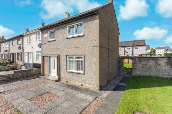 Main image of property: 122 Nith Street, Dunfermline, KY11 4LT
