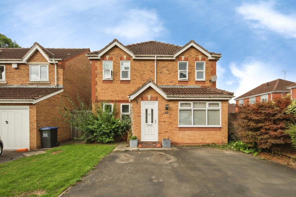 Main image of property: Pencraig Close, KENILWORTH