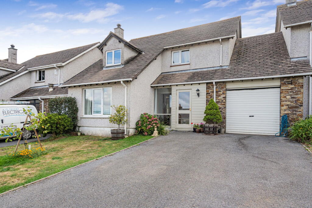 Main image of property: Oakwood Park, Loddiswell, Kingsbridge, TQ7 4SE