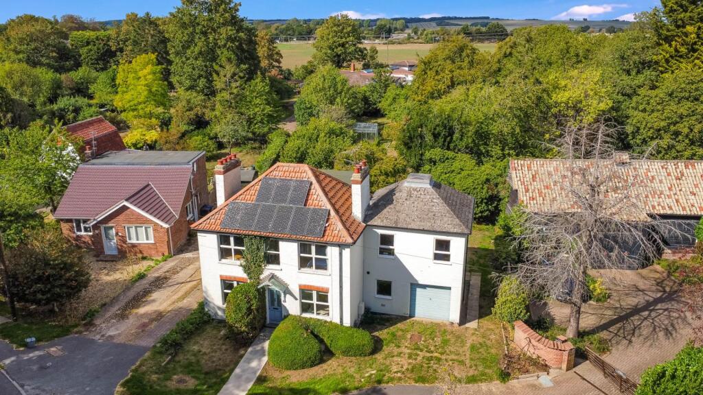 Main image of property: High Street, Foxton, Cambridge