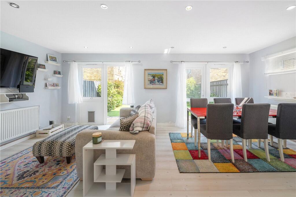 Main image of property: Lairdale Close, London, SE21