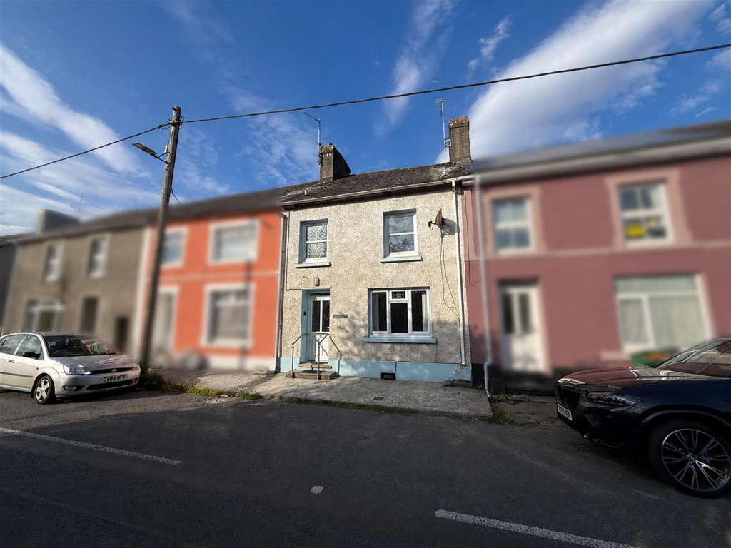 Main image of property: Highmead Terrace, Llanybydder