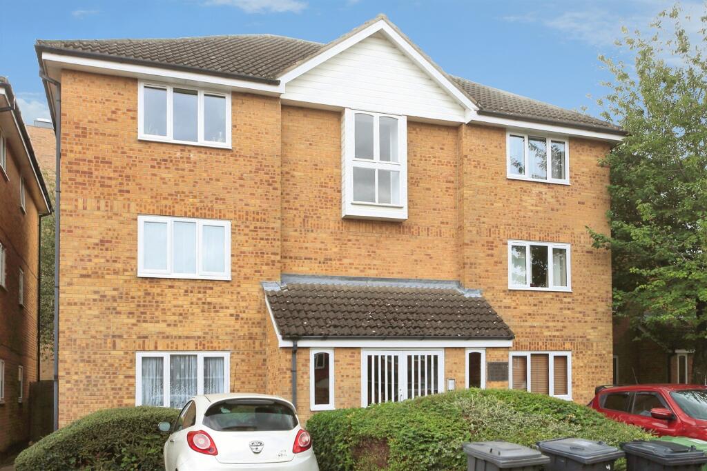 Main image of property: Flamborough Close, Woodston, PETERBOROUGH