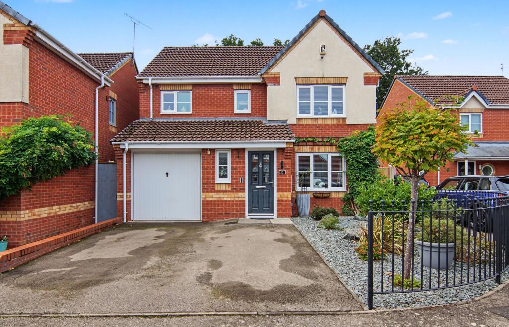 Main image of property: Speedwell Close, Bedworth, CV12