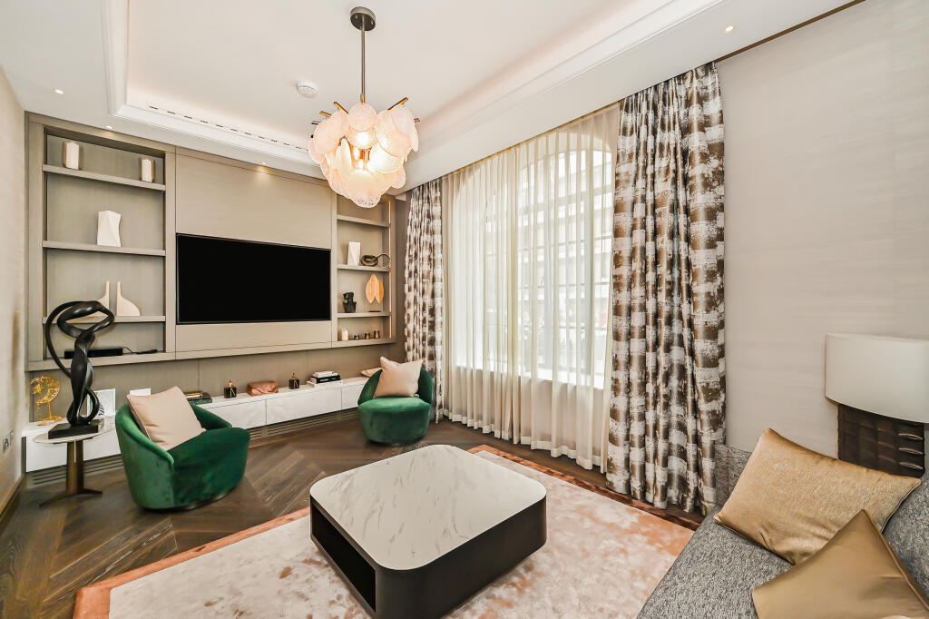 Main image of property: Chesterfield Hill, Mayfair, London, W1J