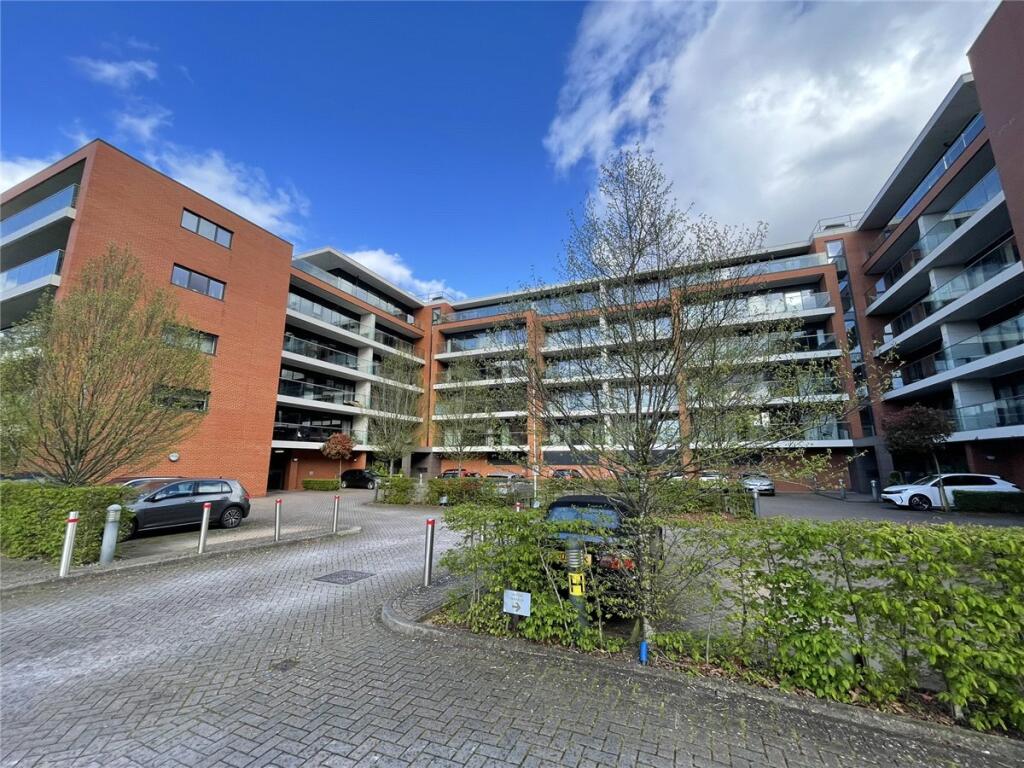 Main image of property: Racecourse Road, Newbury, Berkshire, RG14