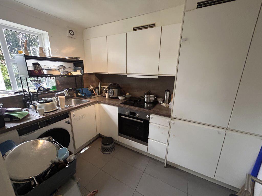 Main image of property: - Dunstable Road, Luton, Bedfordshire