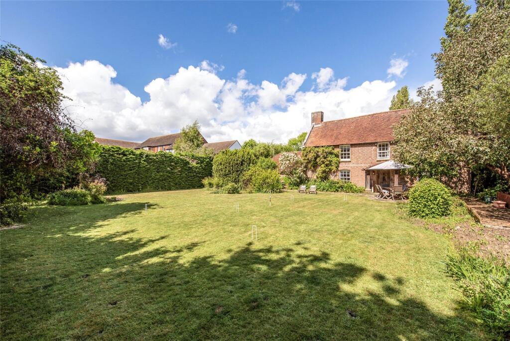Main image of property: Lake Lane, Barnham, Bognor Regis, West Sussex, PO22