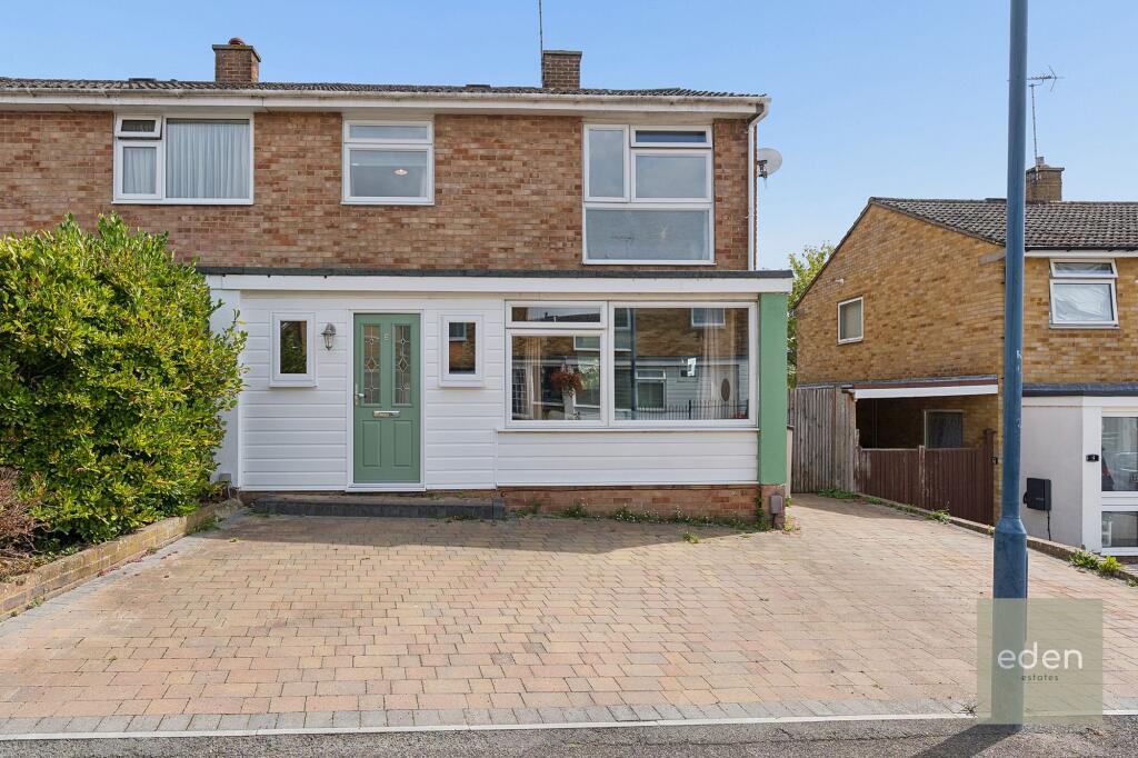 Main image of property: Barned Court, Maidstone, ME16