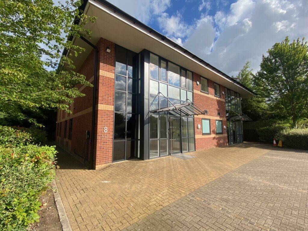 Main image of property: Unit 8 Arkwright Court, Commercial Road, Blackburn Interchange J4 M65, Darwen BB3 0FG