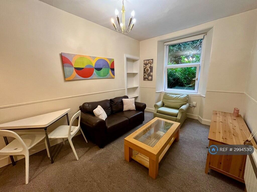Main image of property: Wardlaw Place, Edinburgh, EH11
