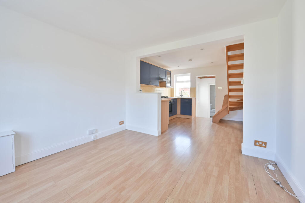 Main image of property: Grove Cottages, Bushey, WD23
