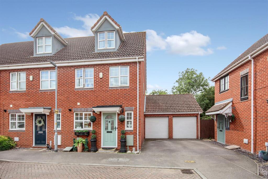 Main image of property: NN10, Manse Close, Rushden