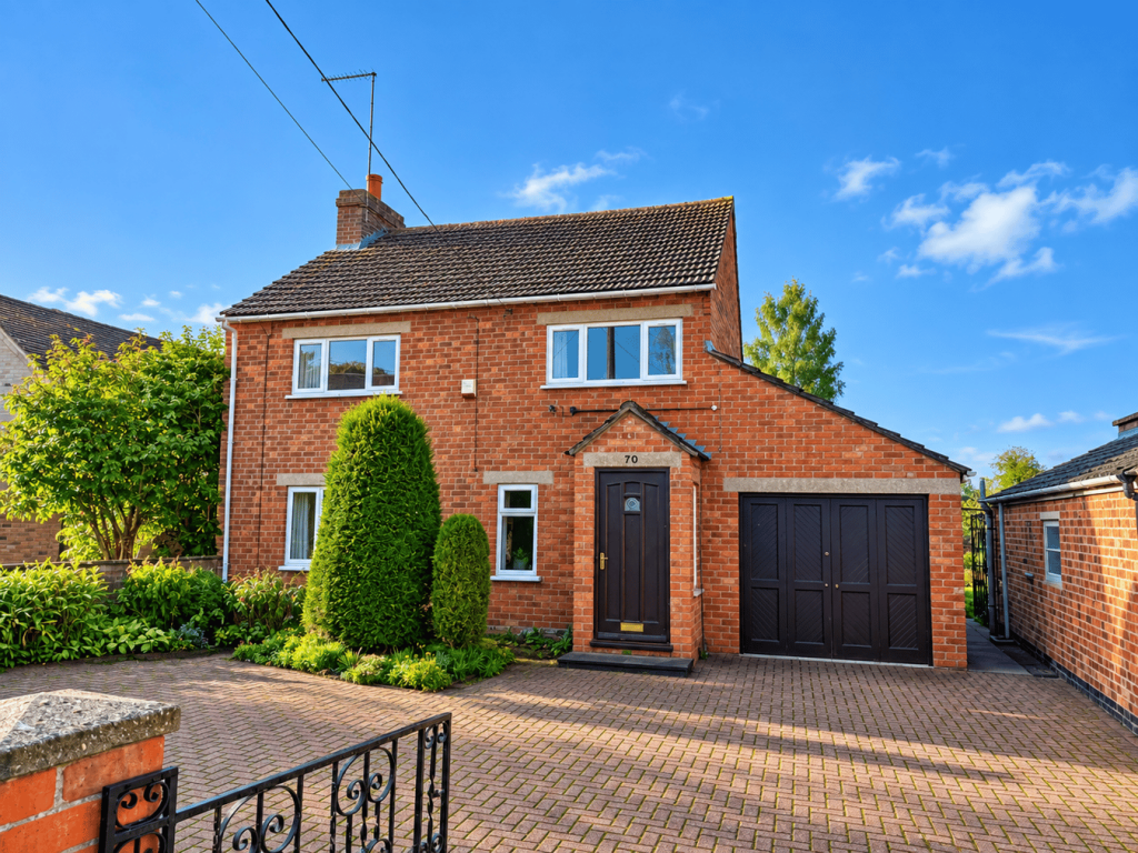 Main image of property: Main Road, Hackleton, Northampton, NN7
