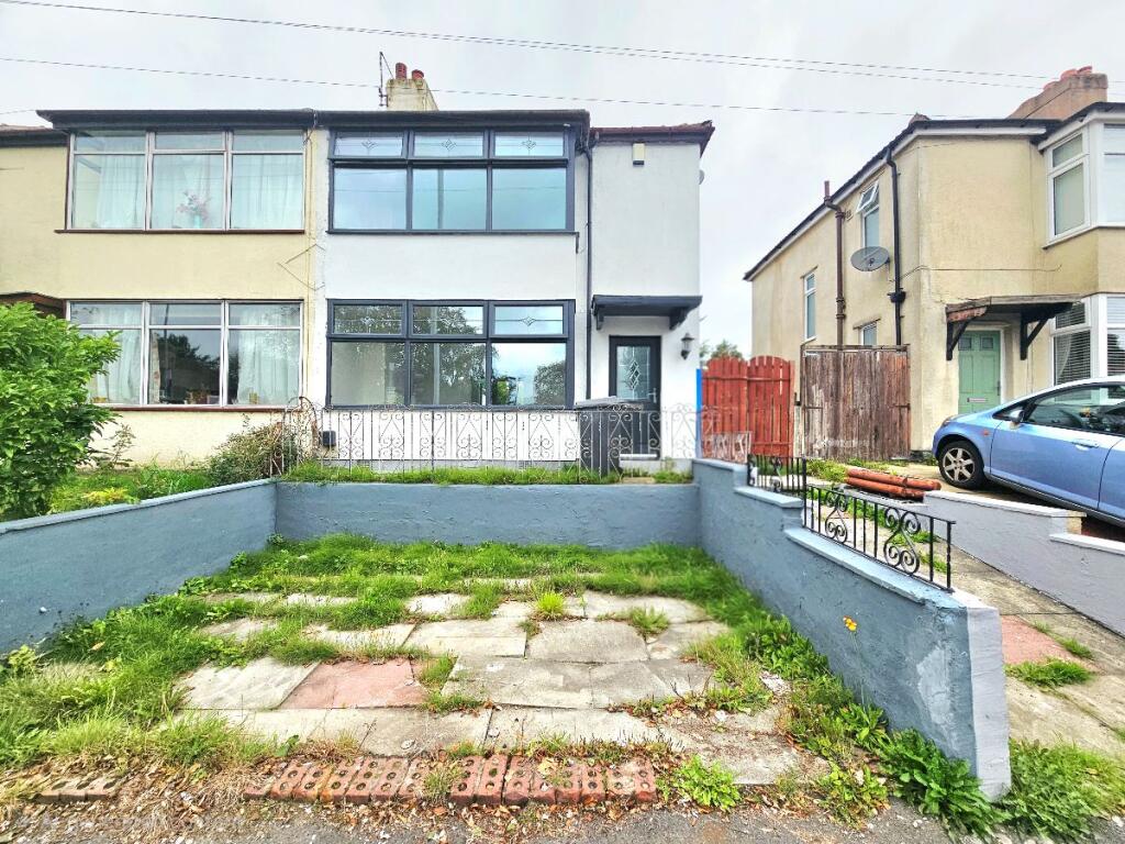 Main image of property: Cheetham Hill Road, Dukinfield, Cheshire, SK16