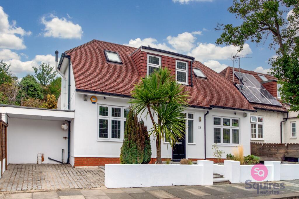 Main image of property: North Crescent, London, N3
