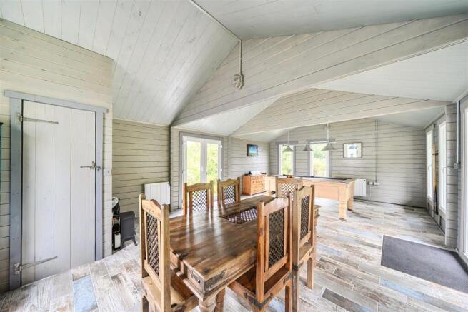 Log Cabin / Home Office Space