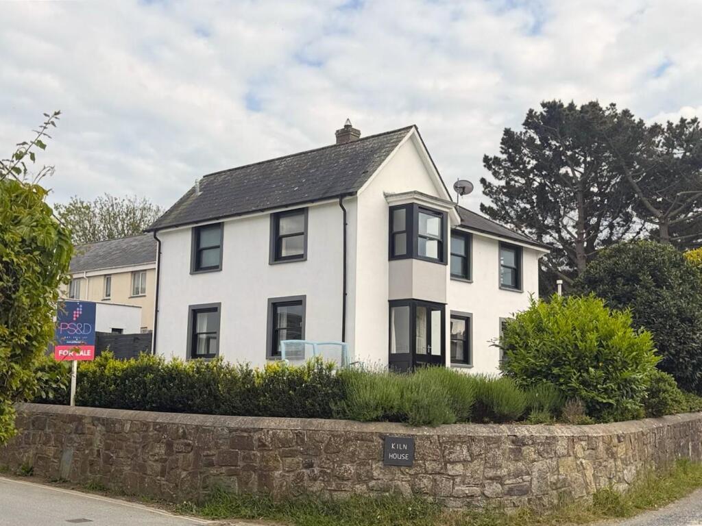 Main image of property: Kiln Close Lane, Instow