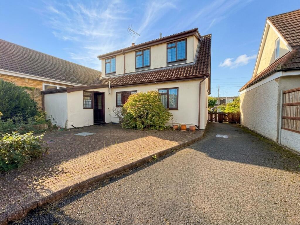 Main image of property: Highfield Road, Billericay, CM11