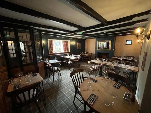 Dining room.JPG