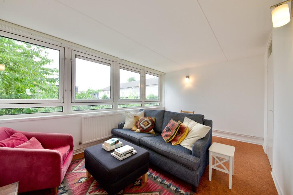 Main image of property: Pooles Park, London, N4