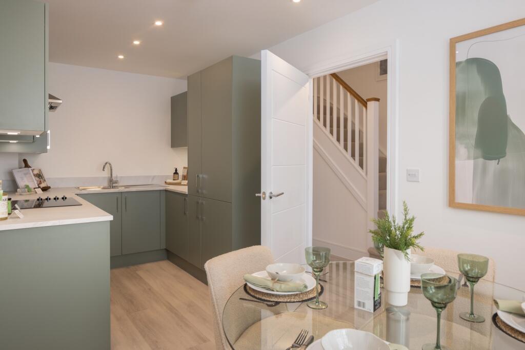 Main image of property: 18 Goshawk Road,
Off Old Shoreham Road,
Lancing,
BN15 9GT