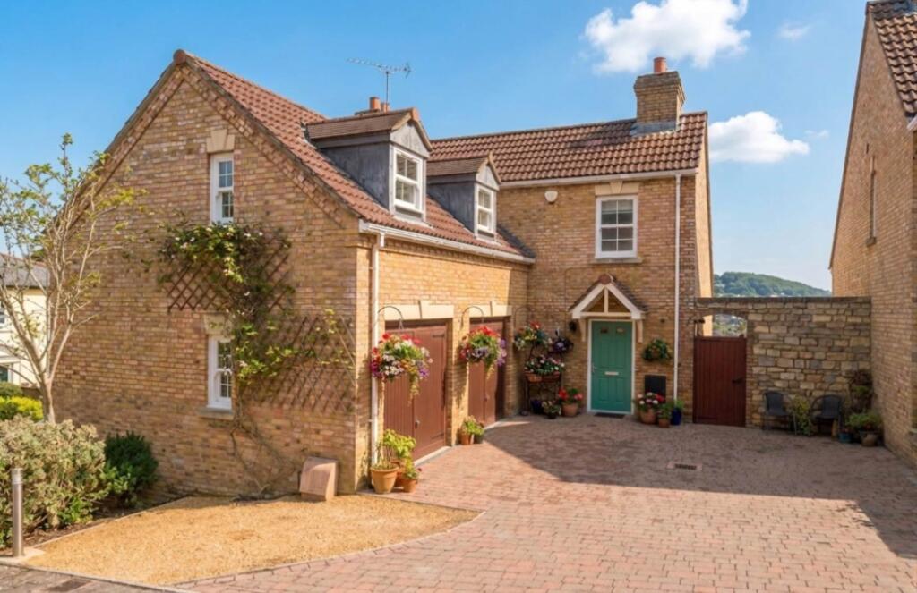 Main image of property: Woodroffe Meadow, Lyme Regis, Dorset