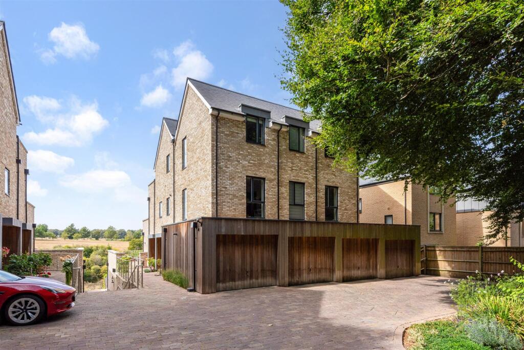 Main image of property: Chilbolton Avenue, Winchester