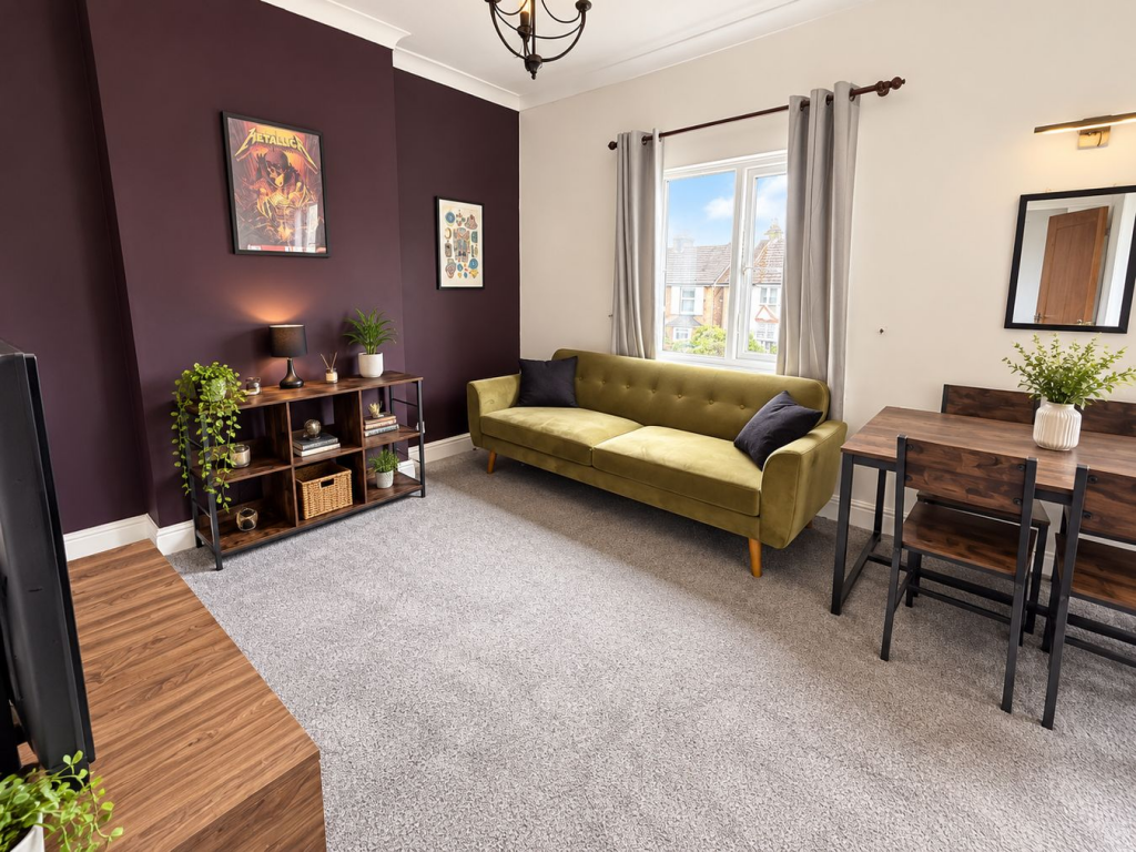 Main image of property: Gresham Road, Surrey, STAINES-UPON-THAMES, TW18
