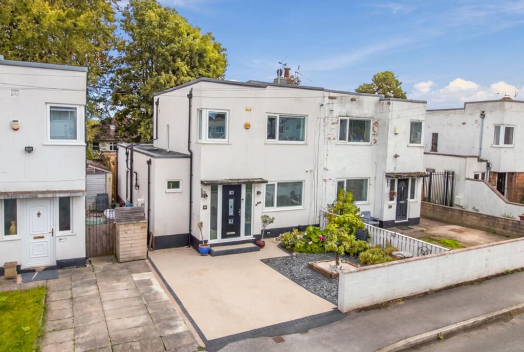 Main image of property: Riviera Gardens, Chapel Allerton, LS7