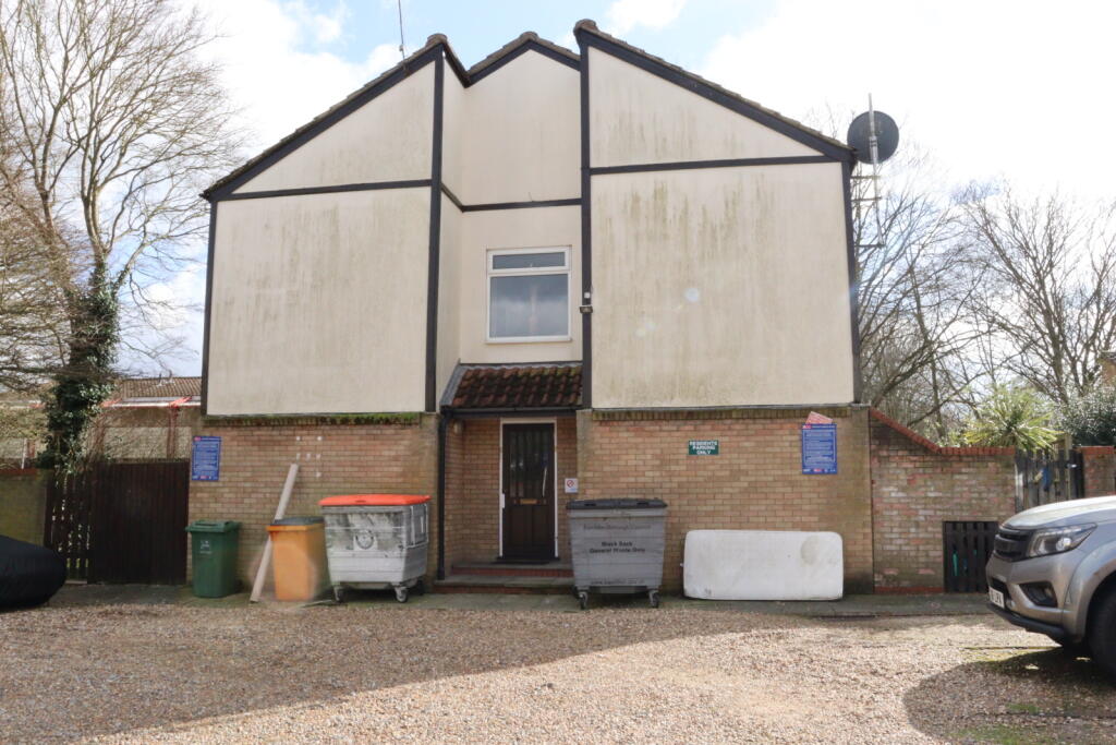 Main image of property: Lanham Place, Basildon, Essex, SS13