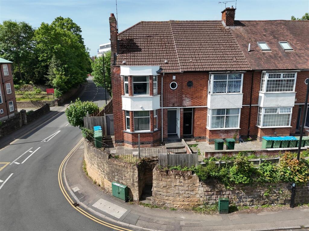 Main image of property: Coundon Road, Coventry