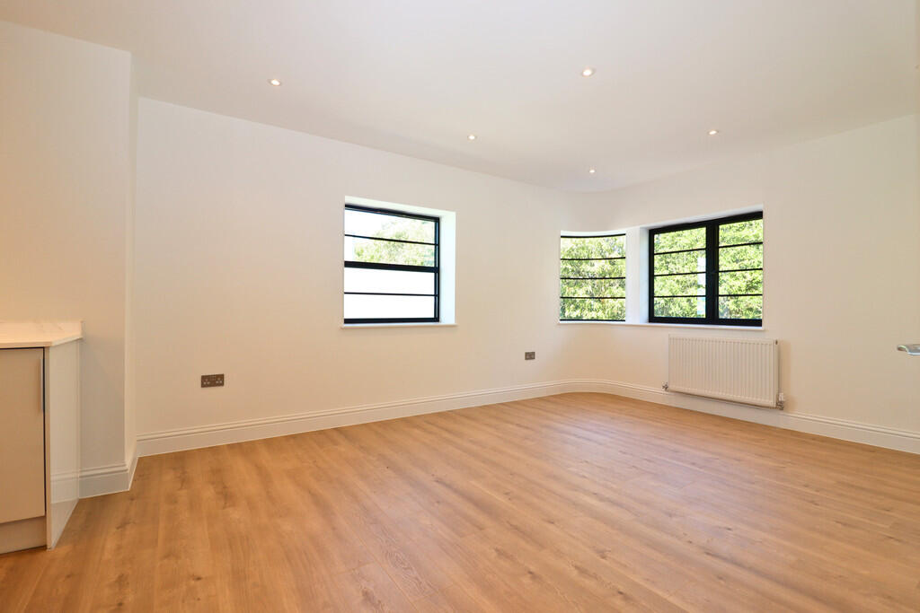 Main image of property: Foyle Court