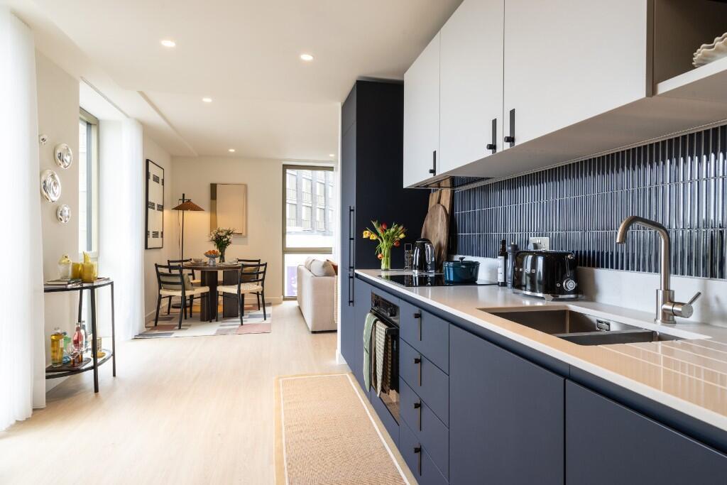 Main image of property: Ferry Island Related Argent, N17
