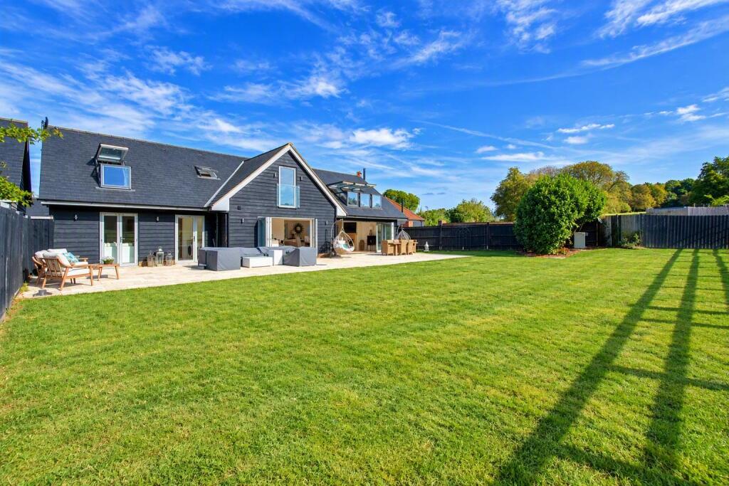 Main image of property: Station Road, Tring