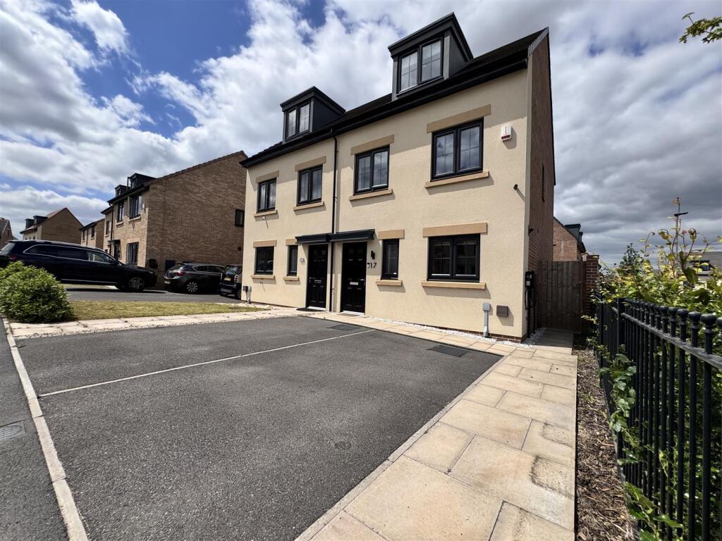 Main image of property: Primrose Road, Thurnscoe, Rotherham, S63 0EZ