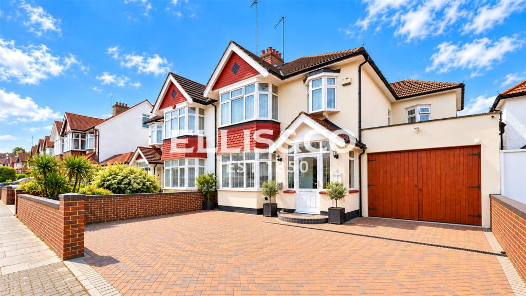 Main image of property: Kingsway, Wembley, HA9