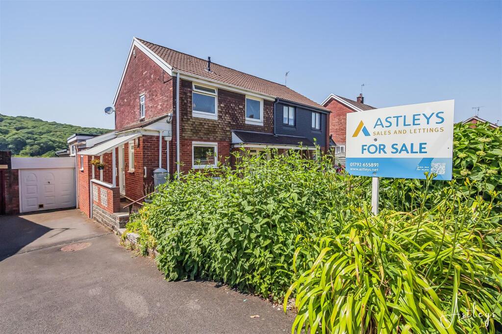Main image of property: Gwerneinon Road, Derwen Fawr, Sketty, Swansea