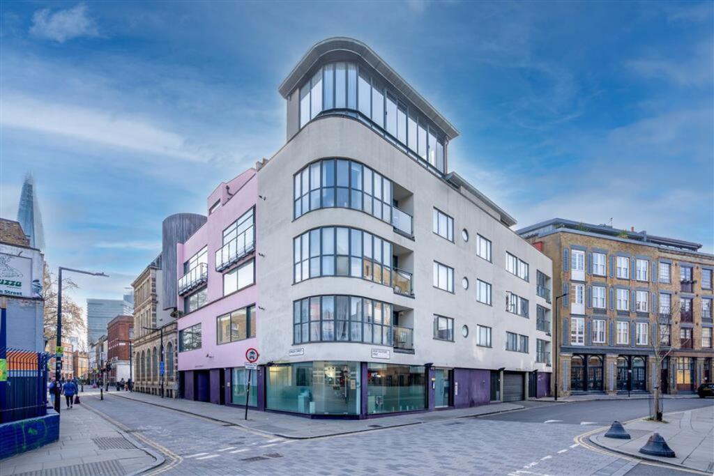 Main image of property: Union Street, Southwark