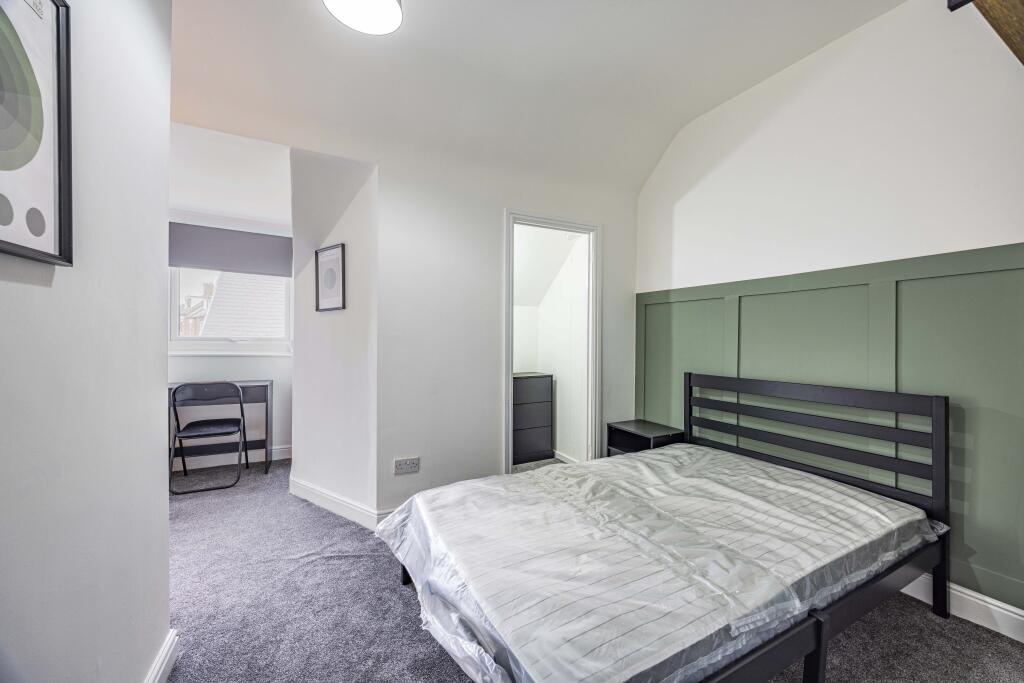 Main image of property: Kitchener Drive, Mansfield, Nottinghamshire