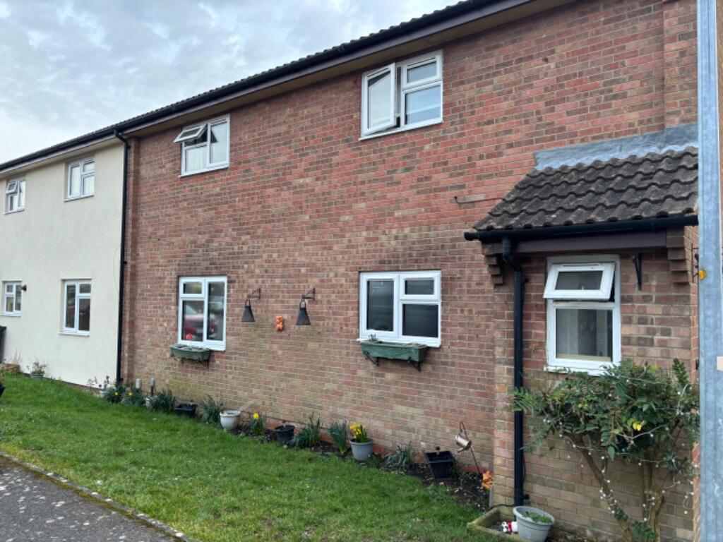 Main image of property: Challis Court, SP11