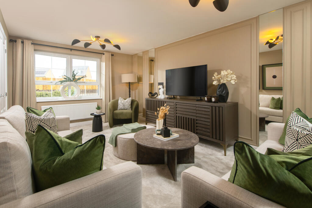 Main image of property: Low Road,
Dovercourt,
Essex,
CO12 3TX