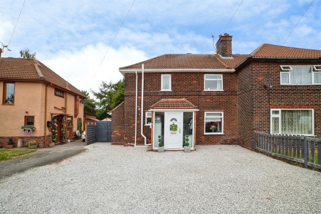 Main image of property: The Ridge, Blackwell, Alfreton