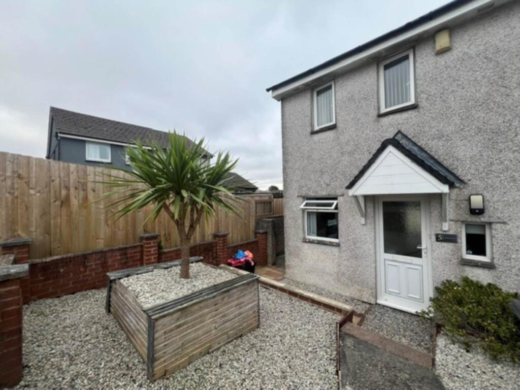 Main image of property: 5 Maple Close