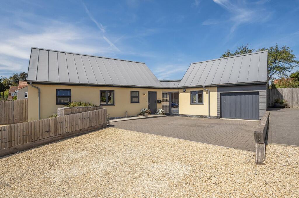 Main image of property: Main Road, Middlezoy, TA7