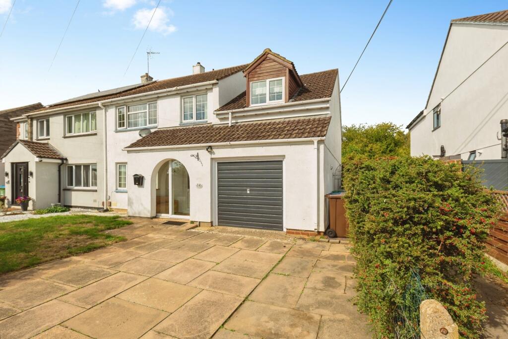 Main image of property: Ivinghoe View, Aylesbury, Buckinghamshire, HP20