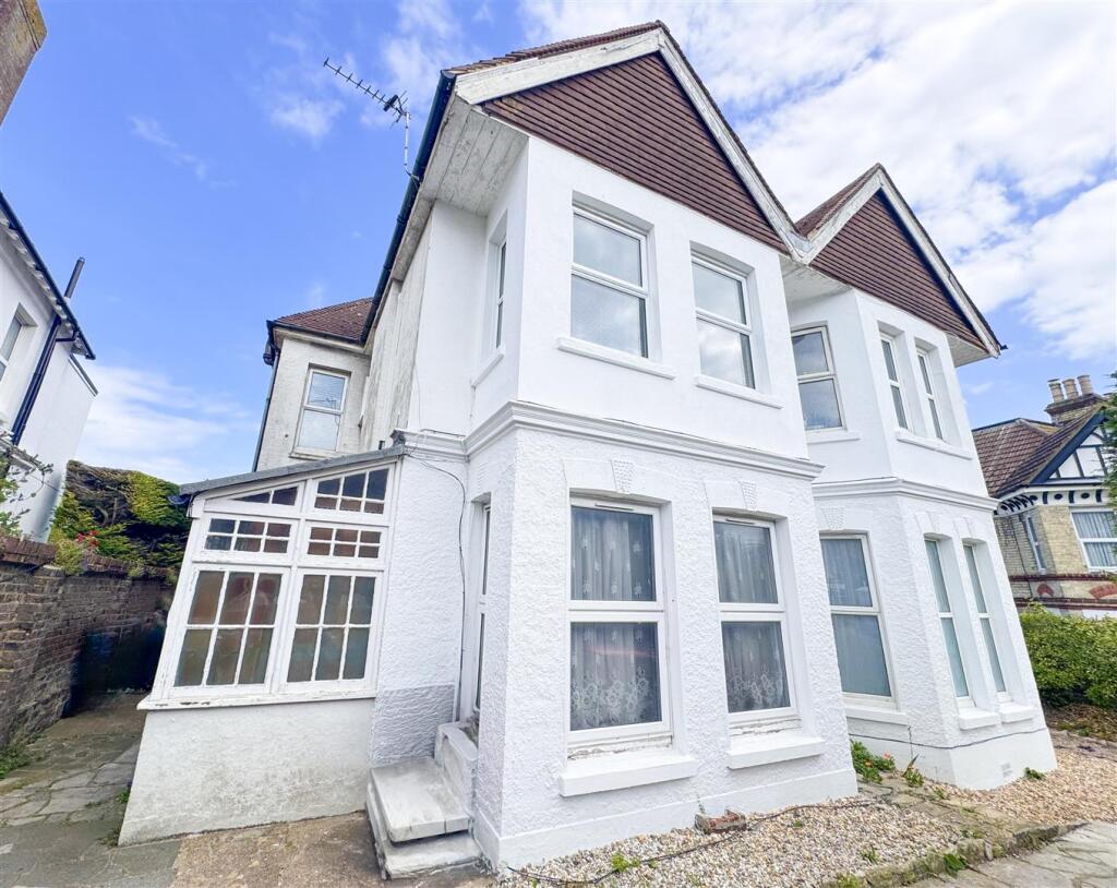 Main image of property: Hurst Road, Eastbourne BN21 2PL