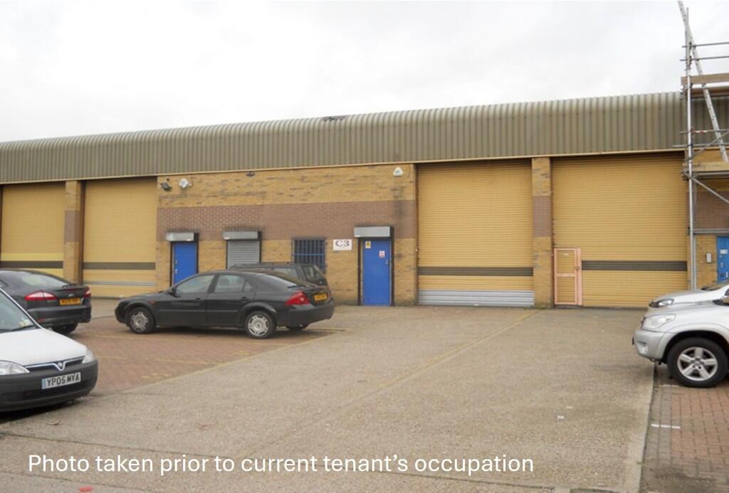 Main image of property: Unit C3, Star Business Centre, Marsh Way, Fairview Industrial Park, Rainham, Greater London, RM13 8UP